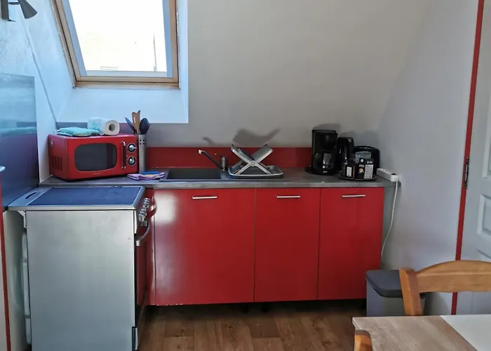 Appt Au Calme Proche De La *